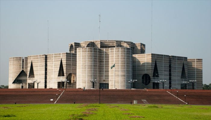 লেবাননেও বিমান হামলা চালাচ্ছে ইসরাইল