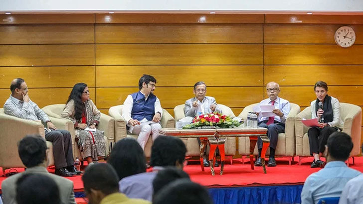 ডিজিটাল নিরাপত্তা আইনে সংশোধনী আনা হবে: আইনমন্ত্রী
