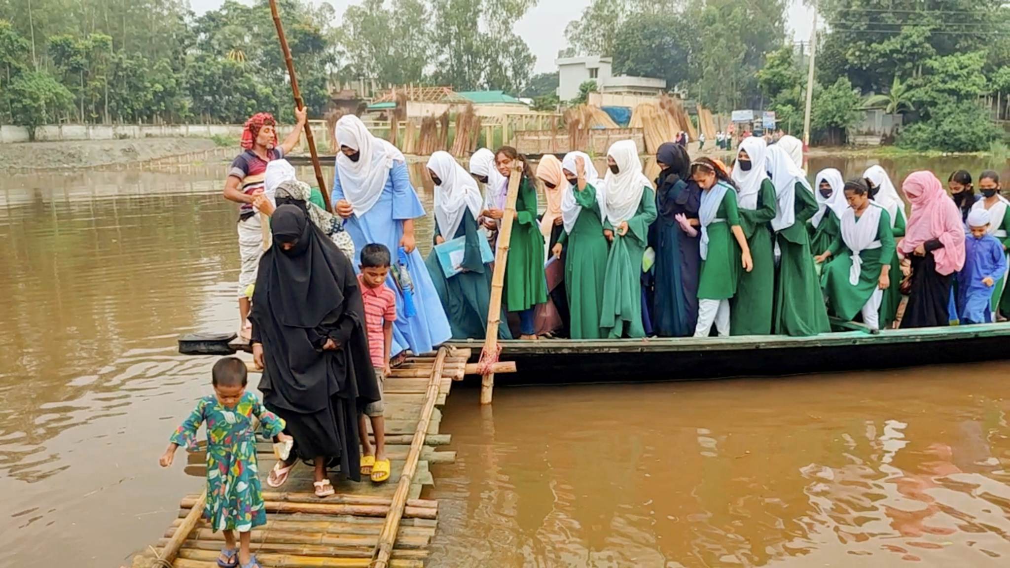 সেতু না থাকায় চরম দুর্ভোগে সদিয়া ইউনিয়নের ১৫ টি গ্রামের মানুষ