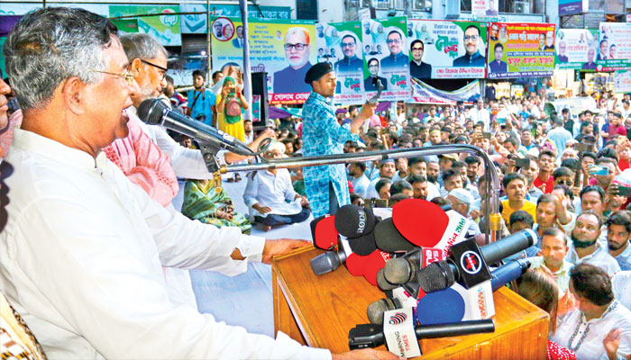 শান্তি সমাবেশে আ’লীগ নেতারা নির্বাচনে না এলে পরিণতি হবে ২০১৪ সালের মতো