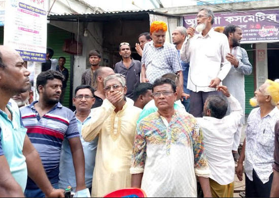 হরিনাকুণ্ডুতে আওয়ামীলীগ সরকারের পদত্যাগ এবং অন্তর্বর্তী সরকার গঠিত হওয়ায় বিএনপির আনন্দ মিছিল