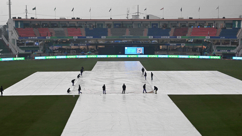 বাংলাদেশ-পাকিস্তান ম্যাচে বৃষ্টি, ৪টায় মাঠ পরিদর্শন