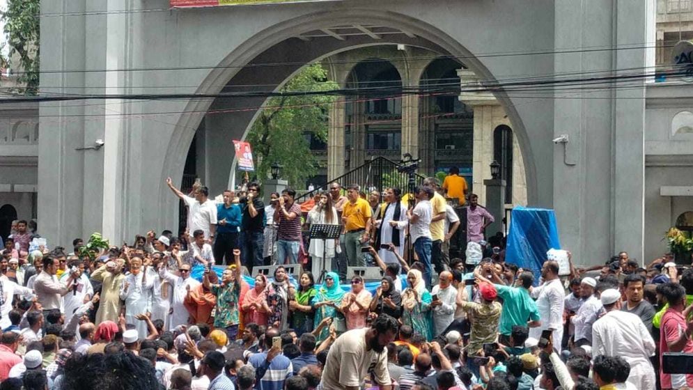 মুখ থুবড়ে পড়েছে সেবা কার্যক্রম