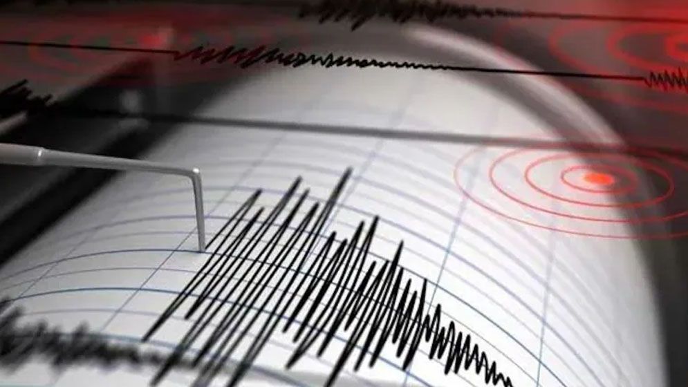 ভূমিকম্পে কাঁপল ইন্দোনেশিয়া