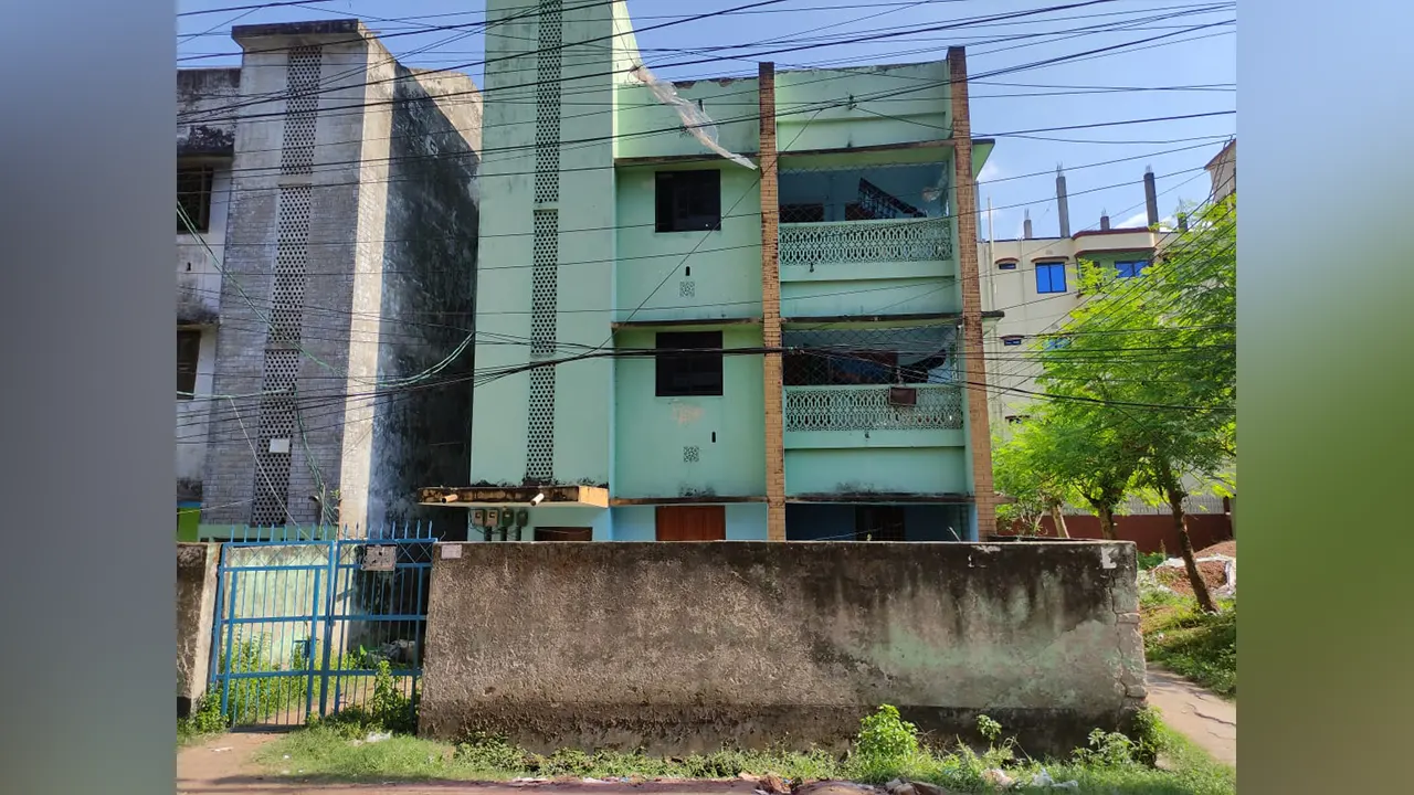 ব্যবসার কথা বলে বাসা ভাড়া নেন সুব্রত বাইন, খাবার আসত বাইরে থেকে