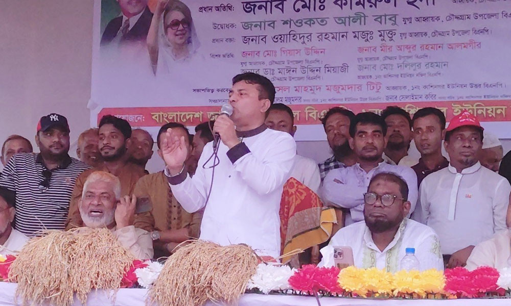 ‘জামায়াত আগে ছিল হেলমেট বাহিনী, এখন তারাই টুপি লাগিয়ে হামলা করে’
