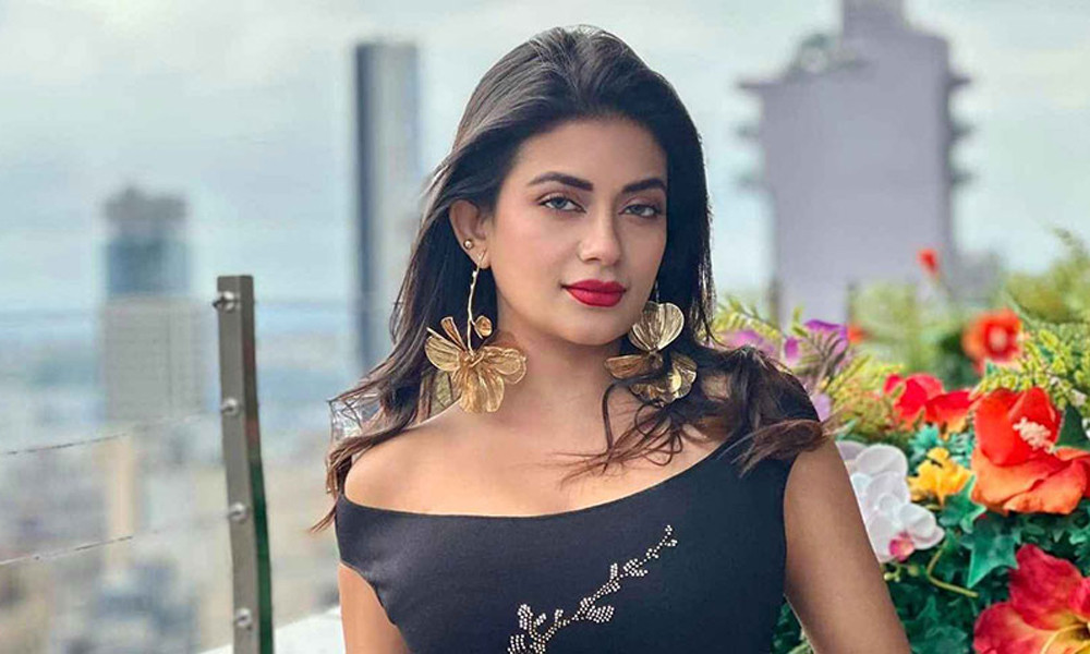 তাহসানের বিয়ে নিয়ে যা বললেন মন্দিরা