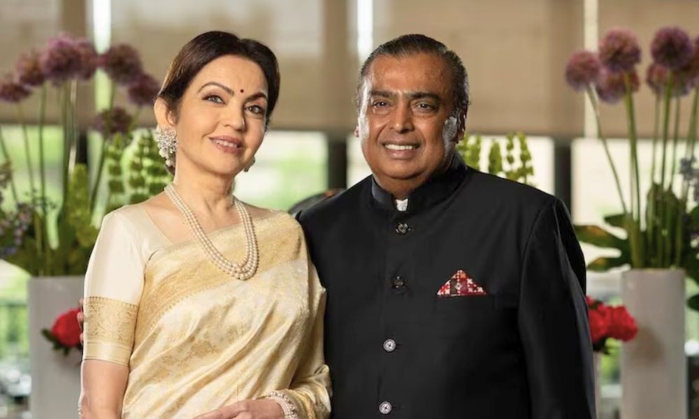 ধনকুবের হয়েও তিন বেলা কী খান মুকেশ আম্বানি