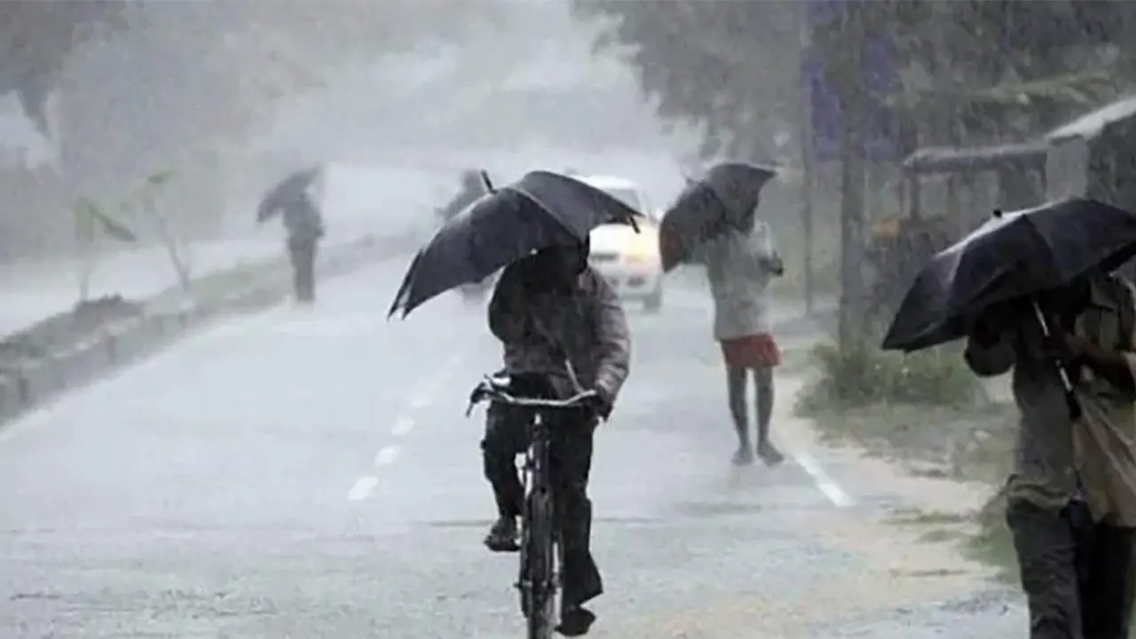 আগামী ৫ দিন যেসব অঞ্চলে বজ্রবৃষ্টি ও ভারী বর্ষণ