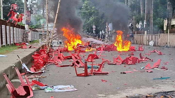 গোপালগঞ্জে কারফিউ বাড়ল রোববার সকাল ৬টা পর্যন্ত