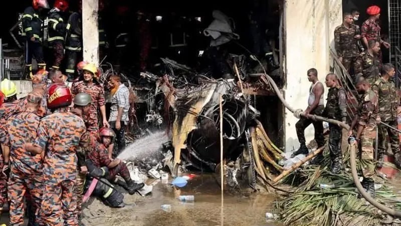উত্তরায় বিমান বিধ্বস্তের ঘটনার ১ মাস পর আরেক শিক্ষার্থীর মৃত্যু