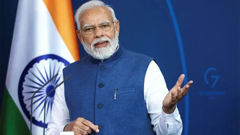 কেন রাশিয়ার তেল কেনা বন্ধ করছেন না মোদি