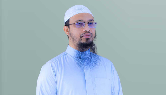 শিক্ষাপ্রতিষ্ঠানে হিজাব-পর্দা নিয়ে যা বললেন শায়খ আহমাদুল্লাহ