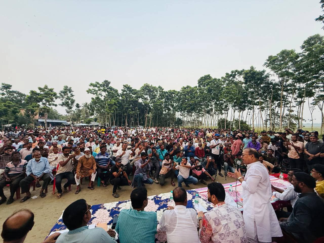 আসন্ন জাতীয় সংসদ নির্বাচনকে সামনে রেখে: তারেক রহমান ঘোষিত রাষ্ট্র মেরামতের ৩১ দফা জনগণের কাছে পৌঁছে দেওয়া হচ্ছে