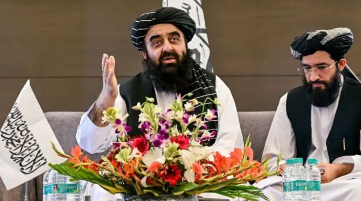 পাকিস্তানের সঙ্গে সংঘাত স্থগিতের ঘোষণা দিলেন আফগান মন্ত্রী