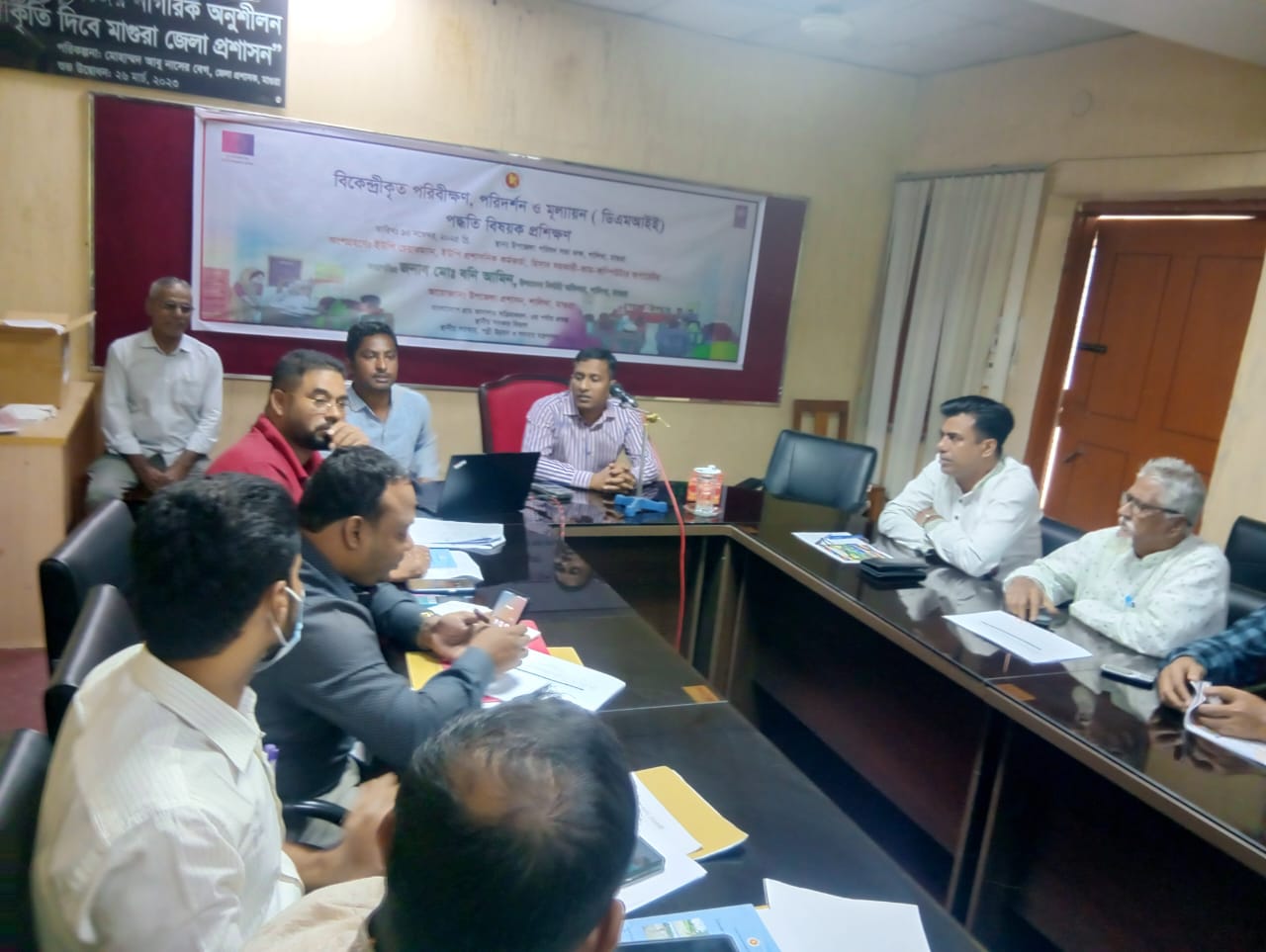 শালিখায় দিনব্যাপি প্রশিক্ষণ কর্মশালা অনুষ্ঠিত