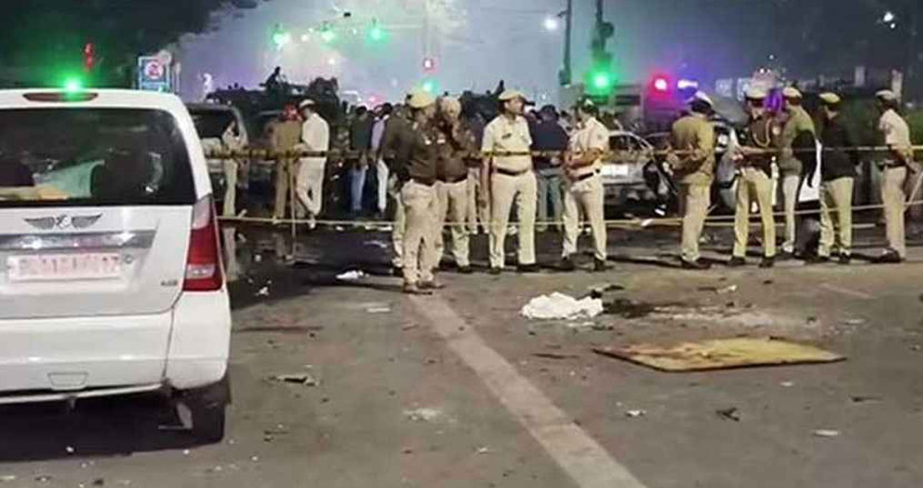 ভারতে একের পর এক বিস্ফোরণ, বাংলাদেশ ও পাকিস্তান সীমান্তে উচ্চ সতর্কতা জারি 