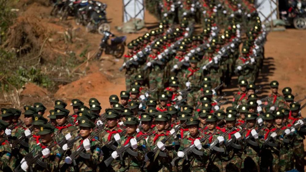 মিয়ানমারের দুই শহর থেকে সরে যাওয়ার ঘোষণা বিদ্রোহী গোষ্ঠীর