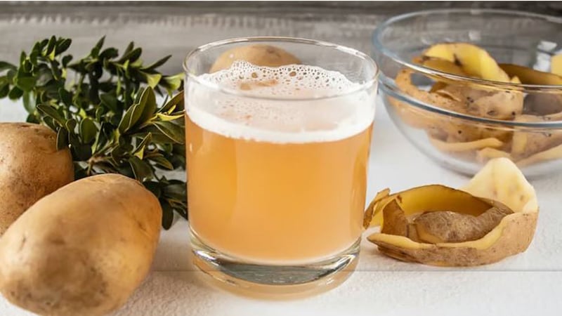 নতুন চুল গজাতে যেভাবে আলুর রস ব্যবহার করবেন