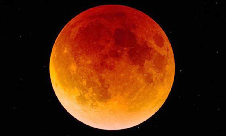 আজ রাতেই দেখা যাবে বছরের সবচেয়ে বড় ও উজ্জ্বল সুপারমুন