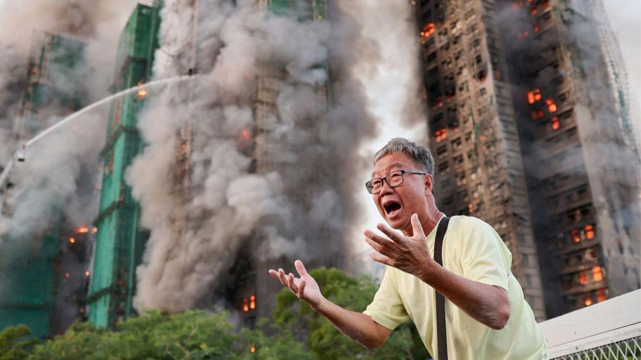 হংকংয়ে আবাসিক ভবনে আগুন, নিহত ১৩