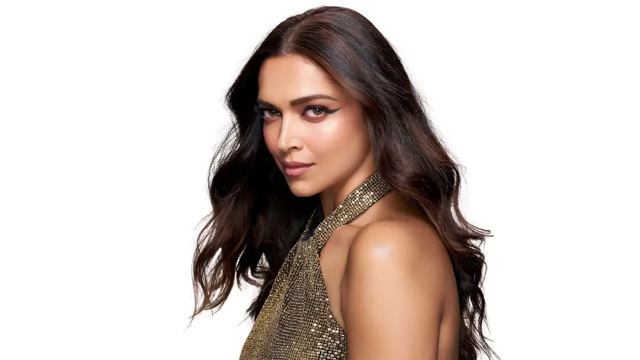 সংকটে দীপিকার স্কিন কেয়ার ব্র্যান্ড