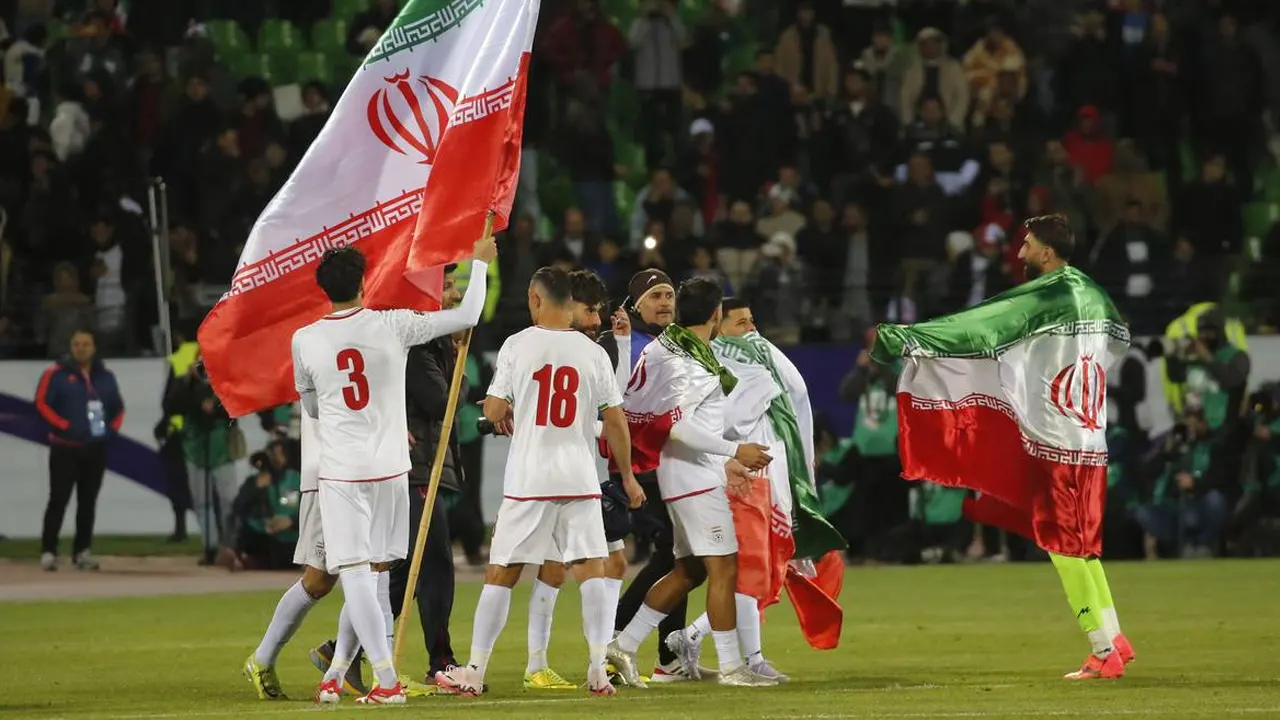 যুক্তরাষ্ট্র ভিসা না দেওয়ায় বিশ্বকাপ ড্র বয়কট করছে ইরান