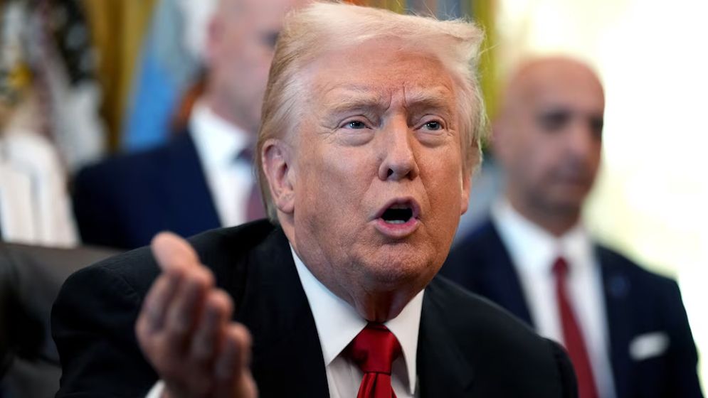 বিদেশিদের জন্য সুখবর দিলেন ডোনাল্ড ট্রাম্প