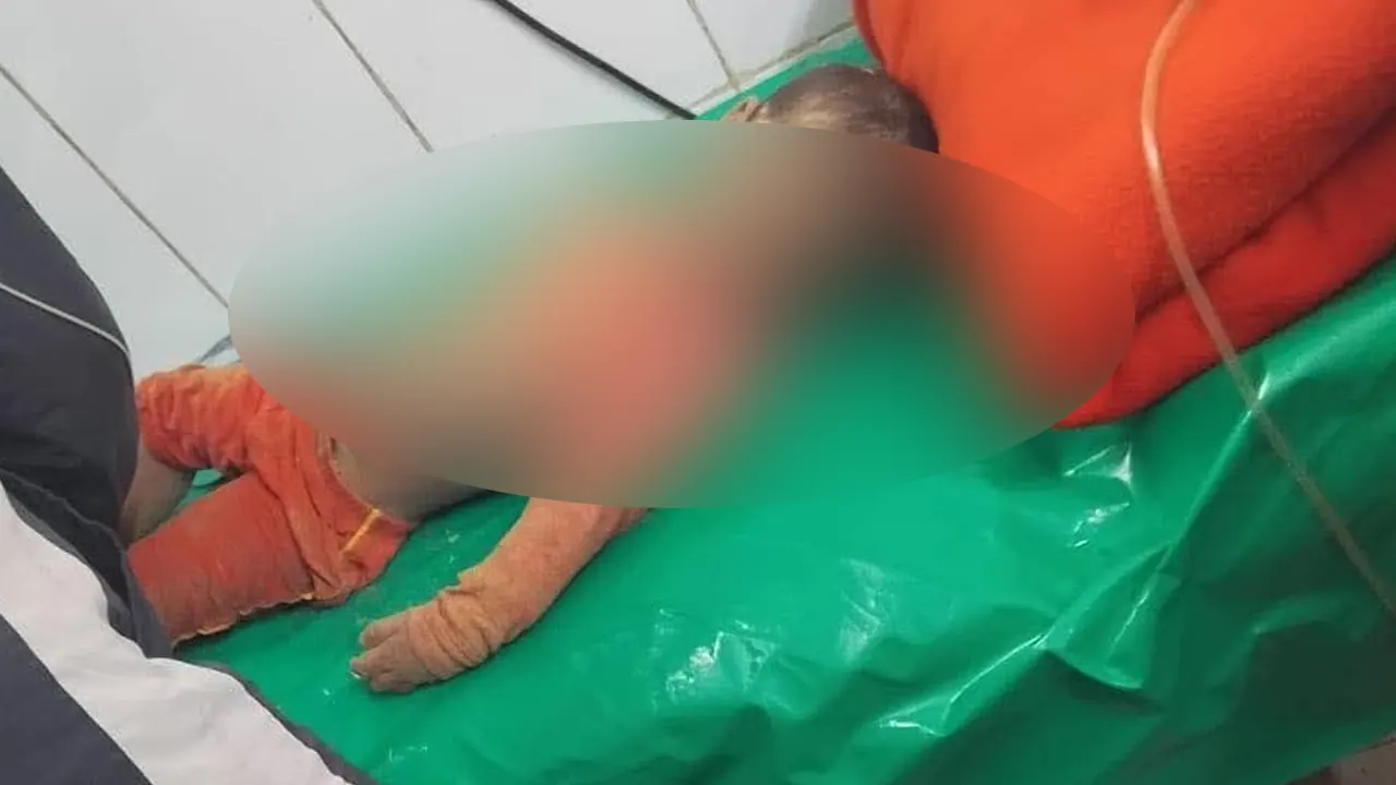 উদ্ধারের পর শিশু সাজিদকে মৃত ঘোষণা