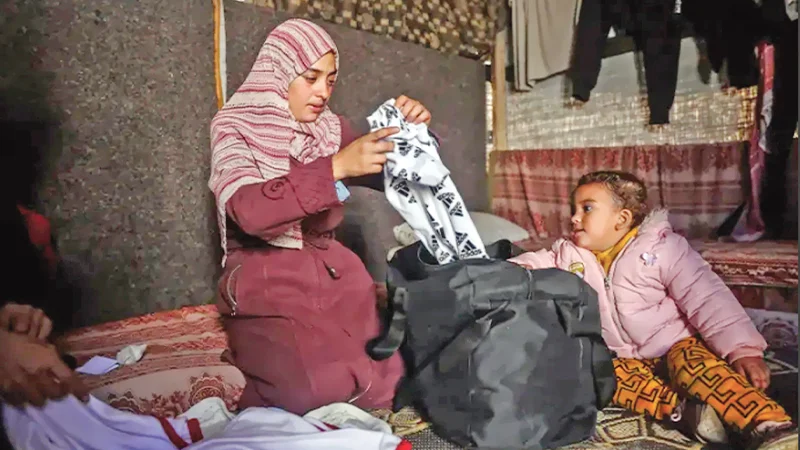 ইসরায়েলের প্রশ্রয়ে গাজায় সশস্ত্র গোষ্ঠীর দৌরাত্ম্য