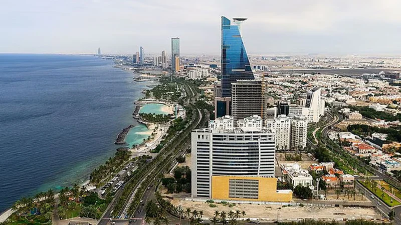 প্রতিদিন ১২০০ জনকে ফেরত পাঠাচ্ছে সৌদি