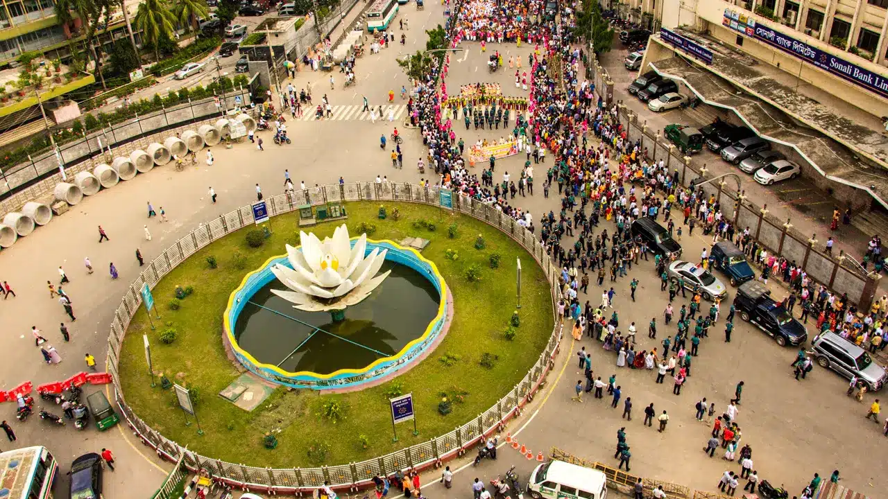 রাজধানীতে আজ কোথায় কী