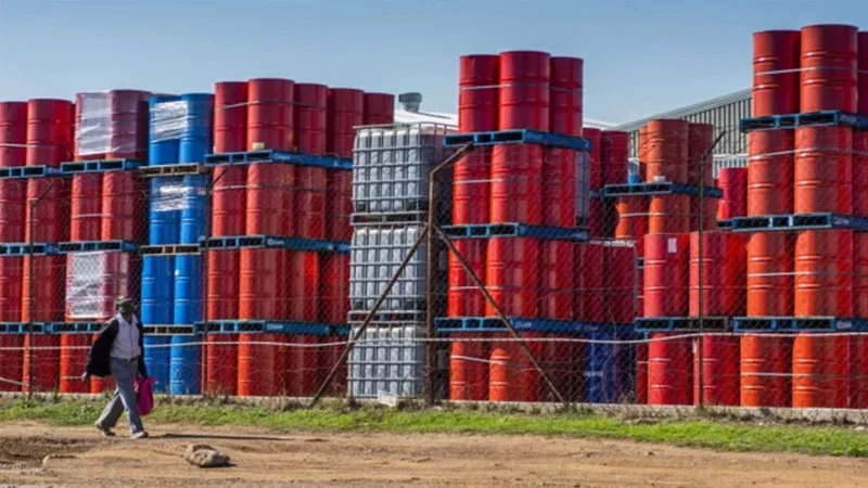 ভারতসহ ৭ দেশ থেকে ২৪ হাজার কোটি টাকার জ্বালানি তেল আসছে