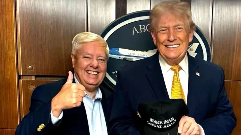 এবার ইরানকে মহান করতে চান ট্রাম্প