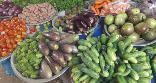 রমজান এলেই কেন বাড়ে পণ্যর দাম? প্রশ্নে সাধারণ ক্রেতারা।