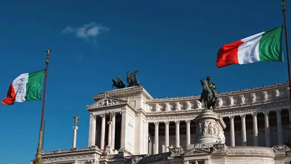 নাগরিকত্ব আইনে সুখবর দিল ইতালি