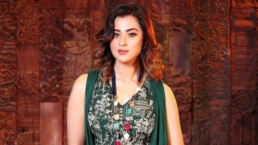 কঠিন সময়ের স্মৃতিচারণ করে যা বললেন বুবলী