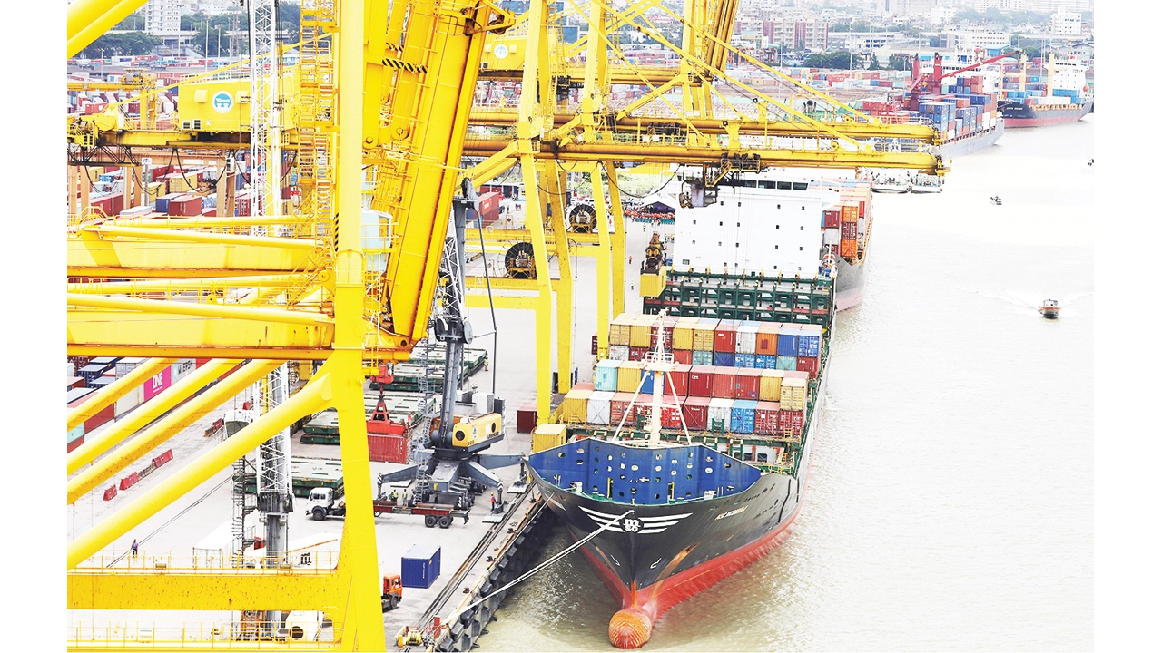 আন্দোলনে ক্ষতি ছাড়িয়ে গেছে হাজার কোটি টাকা