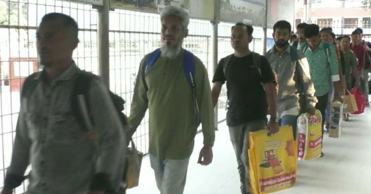 কারাভোগ শেষে দেশে ফিরলেন ৩৩ বাংলাদেশি