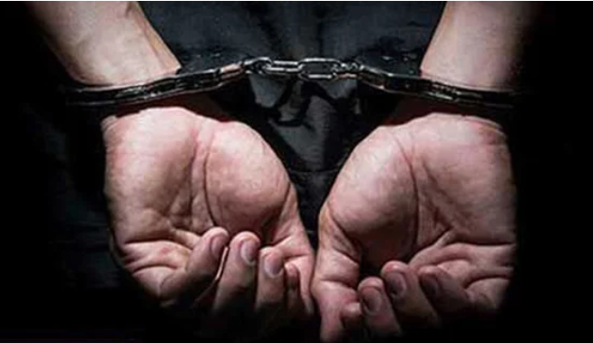 ধানমন্ডি ৩২ নম্বরে মিছিল নিয়ে যাওয়ার পথে আ.লীগের ৪ কর্মী গ্রেপ্তার