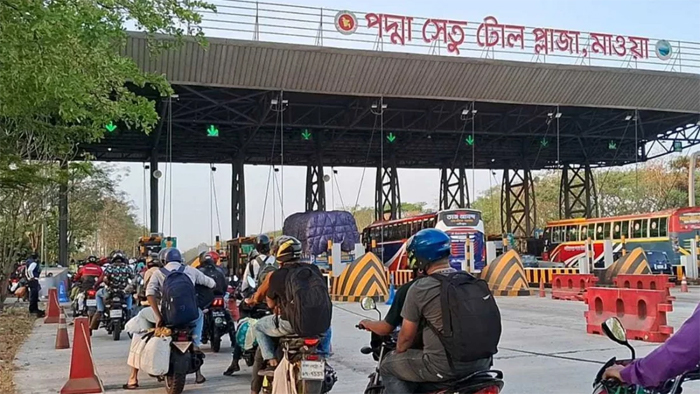 ঈদের ছুটিতে পদ্মা-যমুনা সেতুতে টোল আদায়ে নতুন রেকর্ড