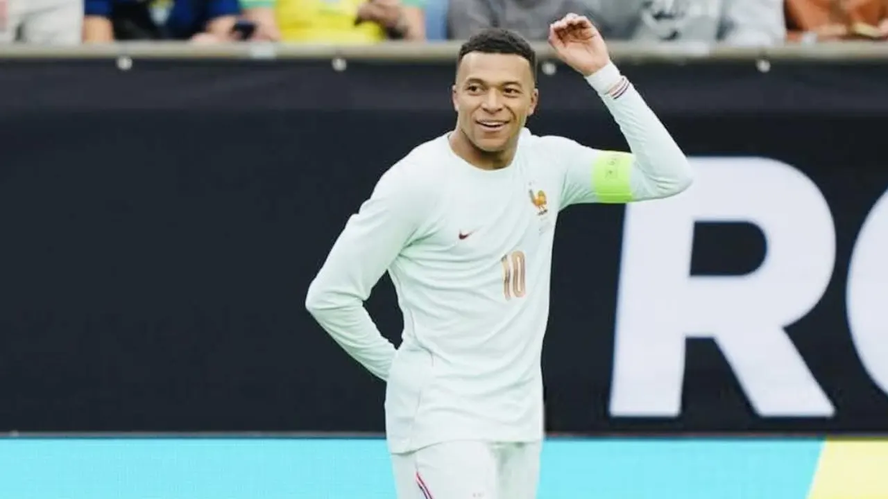 ব্রাজিলকে হারাল ফ্রান্স