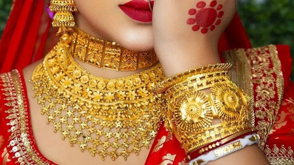 স্বর্ণের ভরি ২ লাখ ৭০ হাজার ছাড়াল