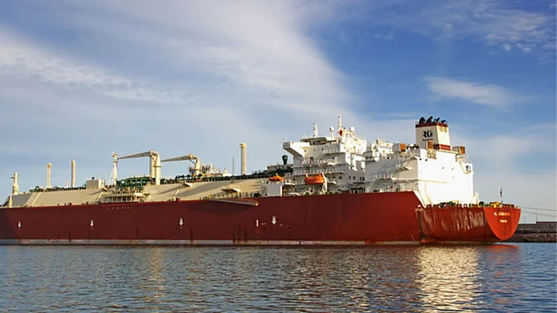 চট্টগ্রাম বন্দরে পৌঁছেছে ৬ জাহাজ, পথে দুটি