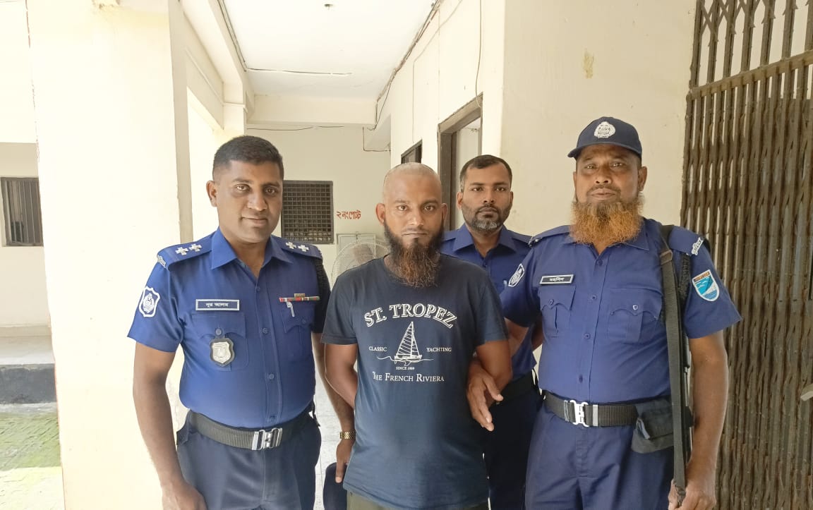 কাশিয়ানীতে বিপুল মাদকসহ ব্যবসায়ী গ্রেফতার