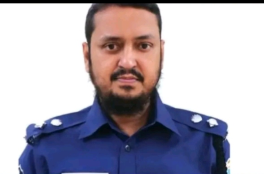 সততা ও মানবিকতার বাতিঘর বিদায় বেলায় ময়মনসিংহের প্রিয় মুখ এসপি রকিবুল আক্তার