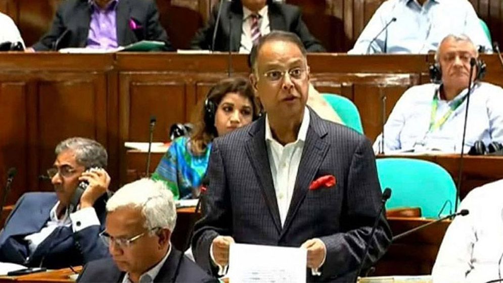 আদানি গ্রুপের সঙ্গে বিদ্যুৎ চুক্তি পুনর্বিবেচনা করছে সরকার