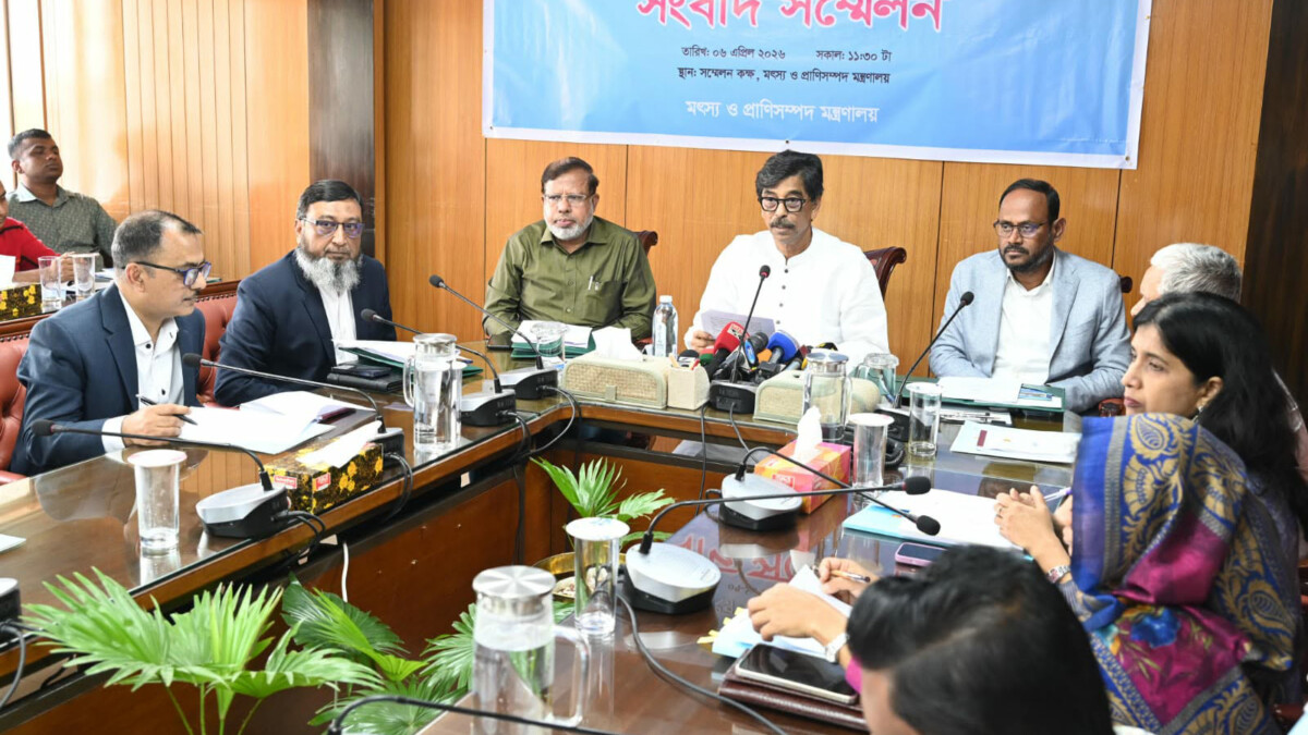 বঙ্গোপসাগরে মাছ ধরায় ৫৮ দিনের নিষেধাজ্ঞা