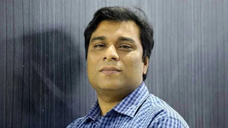 নিজের গাড়ি বাসস-এ ভাড়ায় খাটিয়ে প্রতি মাসে সরকারি অর্থ হাতিয়ে নেওয়ার অভিযোগ মাহবুব মোর্শেদের বিরুদ্ধে