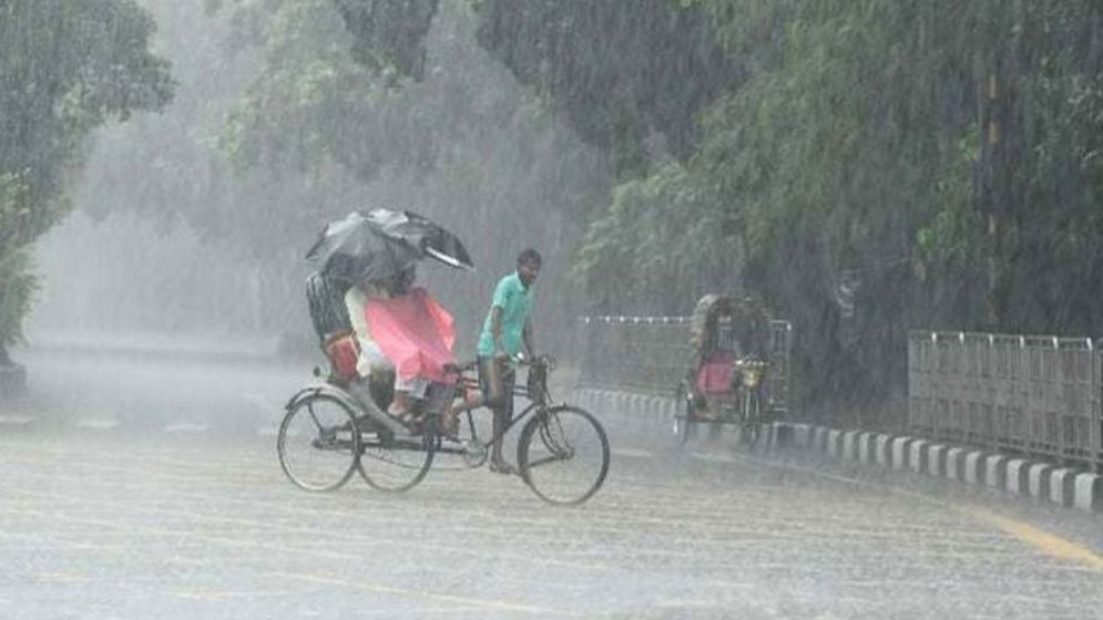 ঢাকাসহ ৪ বিভাগে ভারি বর্ষণের আভাস